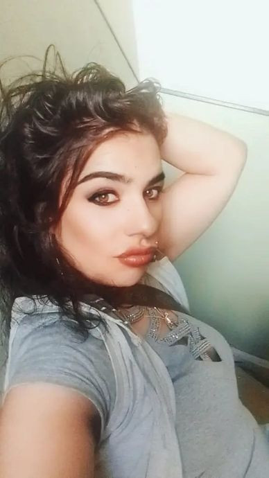 Süsse Maus macht Erotik Dates